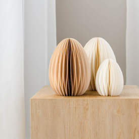 Honey Standing Easter Egg 15cm 